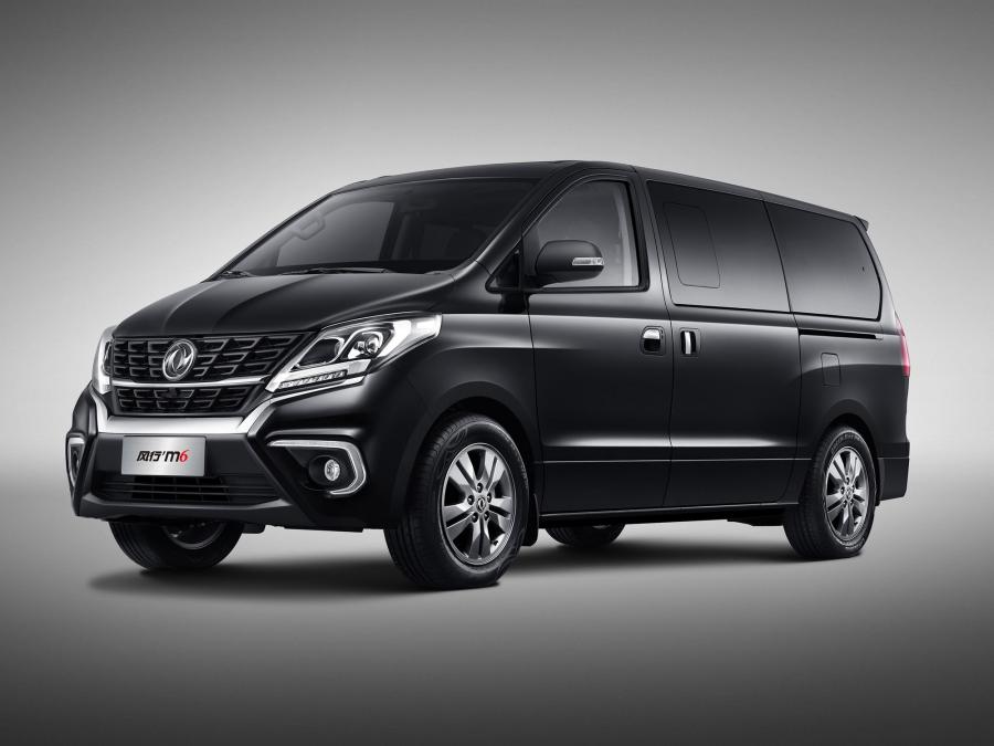  DongFeng Future M6 2018 года  (фото 1 из 13)